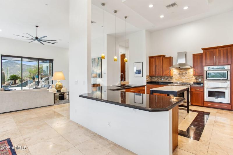 Abundant natural light