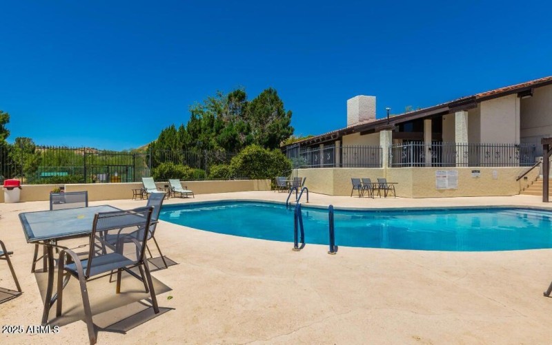 20250621225200325820000000-o