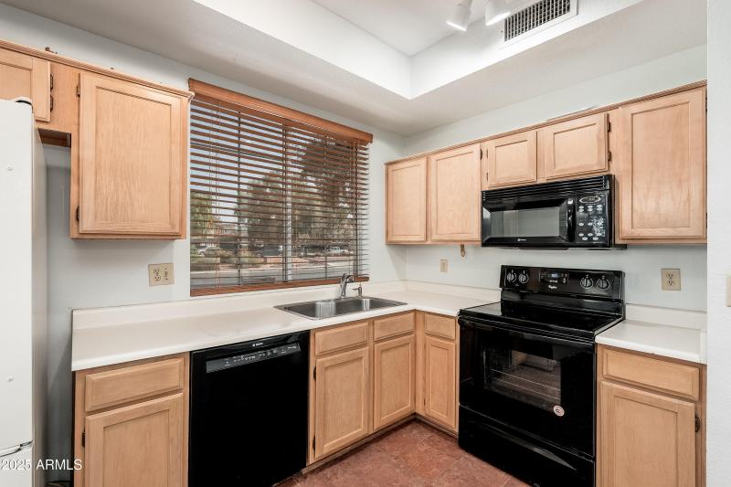 2875 W Highland St UNIT 1103 - 14