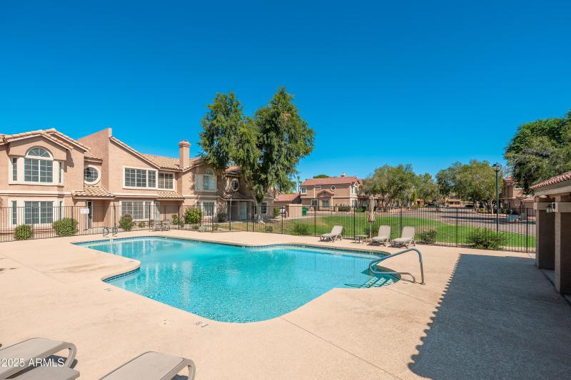 2875 W Highland St UNIT 1103 - 36