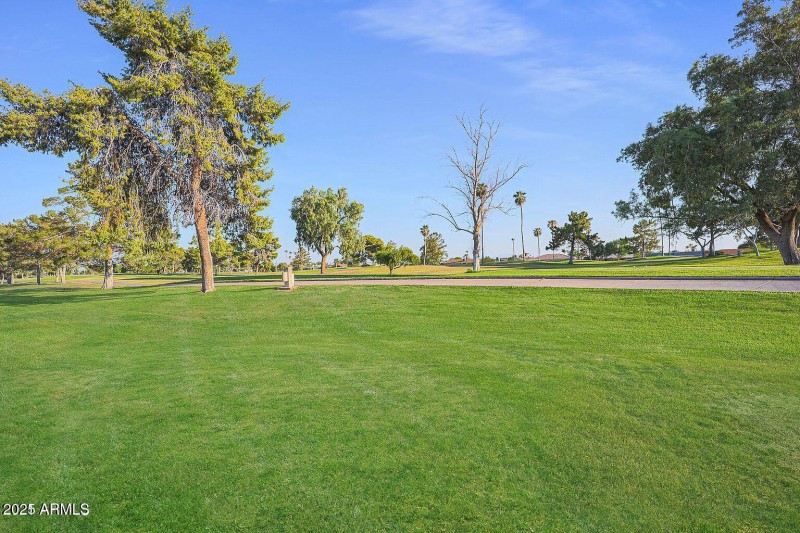 Country.Club.11thtee