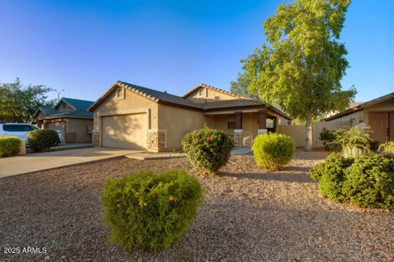 134042348179954369_134042348152942340_DS