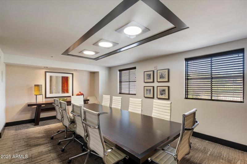 Landmark Meeting Room