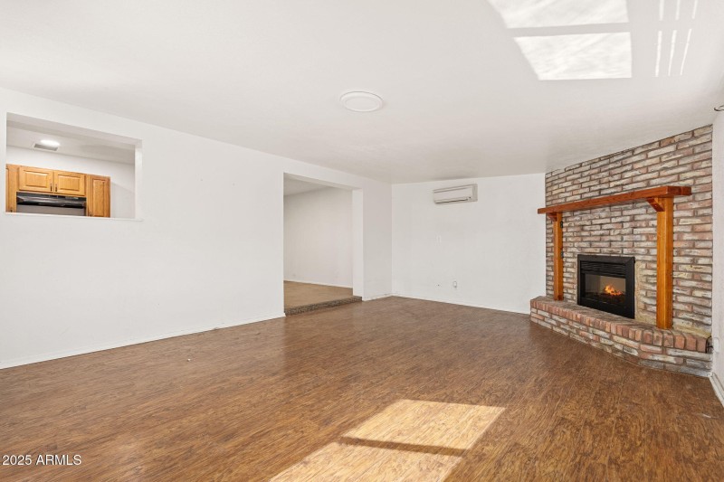 3215 W Sharon Ave - 14