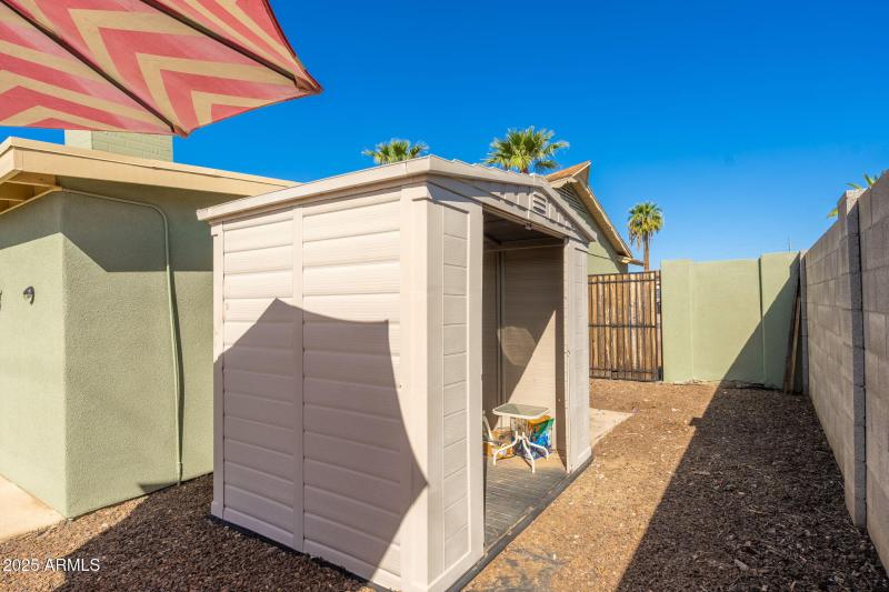 3215 W Sharon Ave - 38