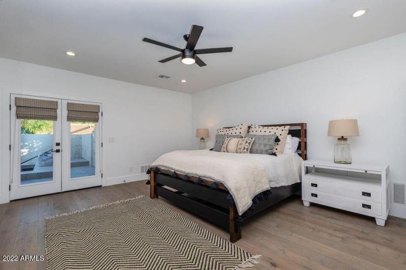 20200407223708511651000000-o