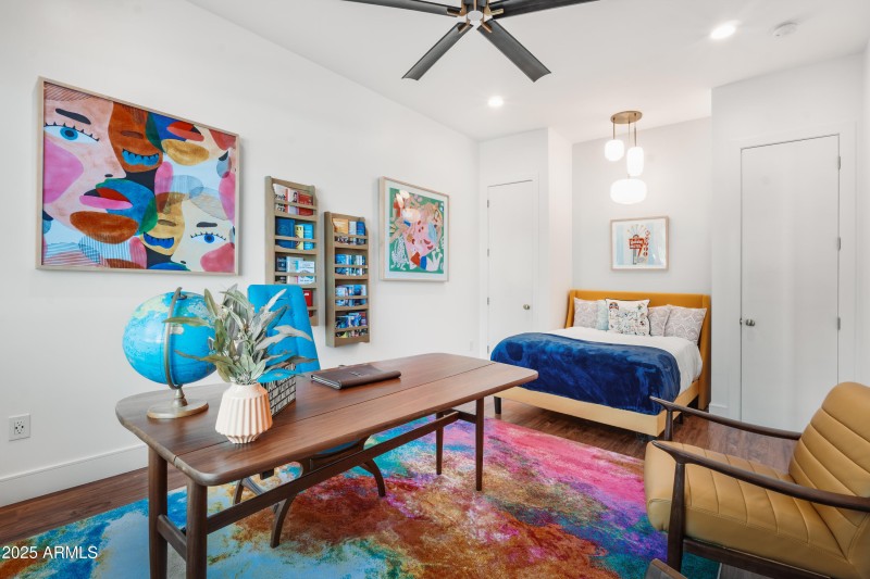 4th Guest Bed/office