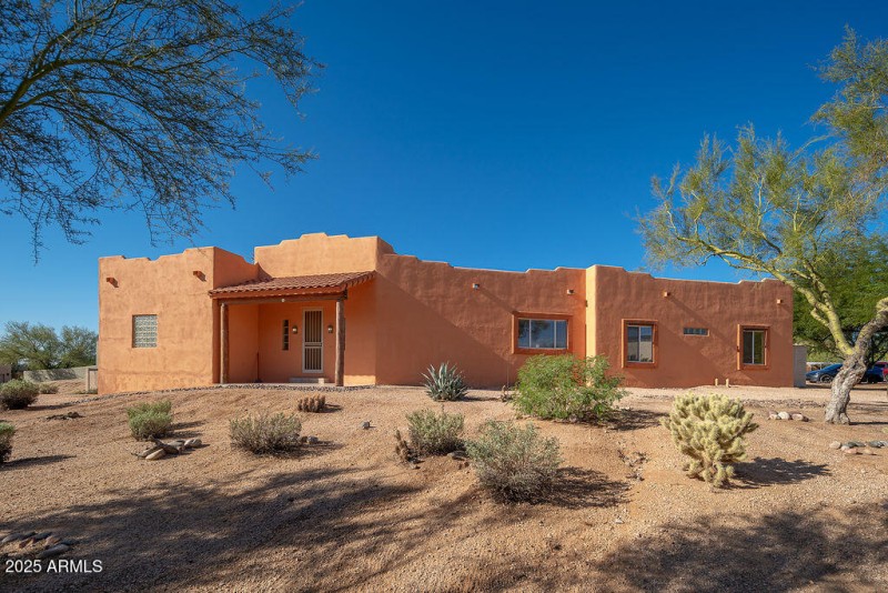 01_Exterior_01