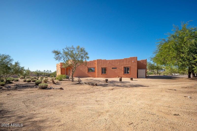 02_Exterior_02