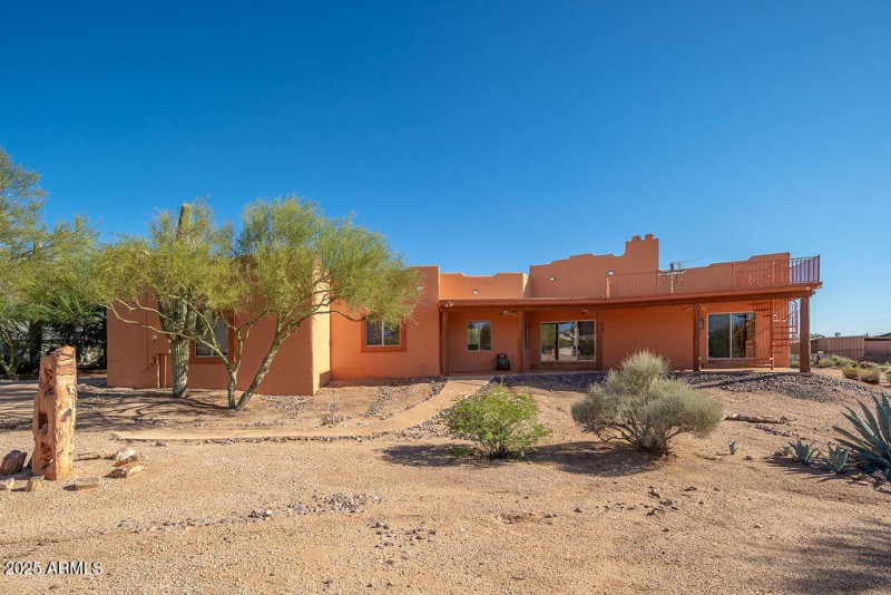 03_Exterior_03