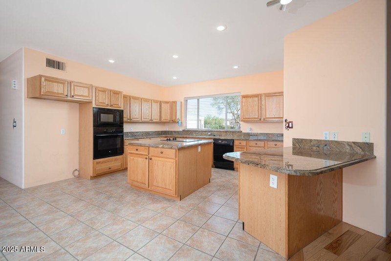 06_Kitchen_01