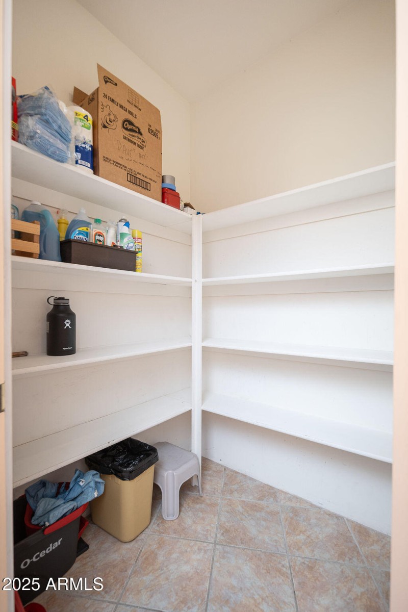 23_Pantry_01