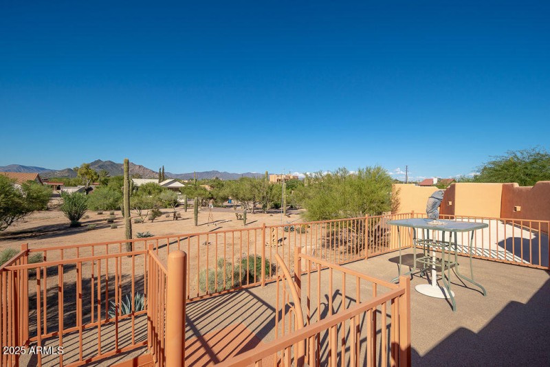 30_Exterior_09