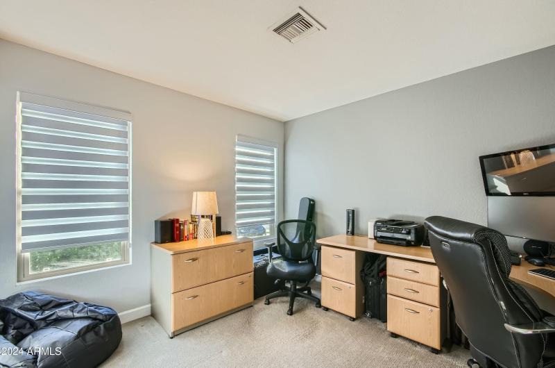 4 Bedrooms for Lots of Options