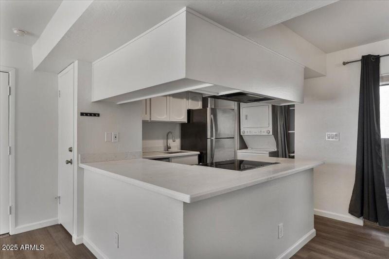 07-Kitchen