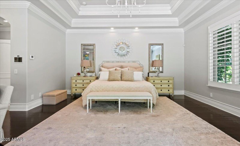 Beautiful Primary Suite