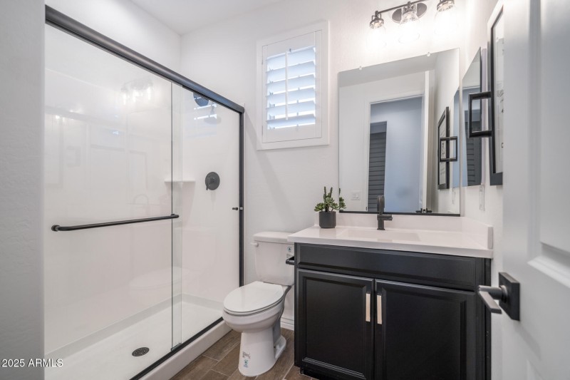 7925 E Raleigh Avenue