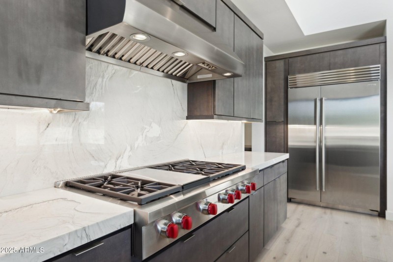 13-web-or-mls-35097-n-83rd-pl