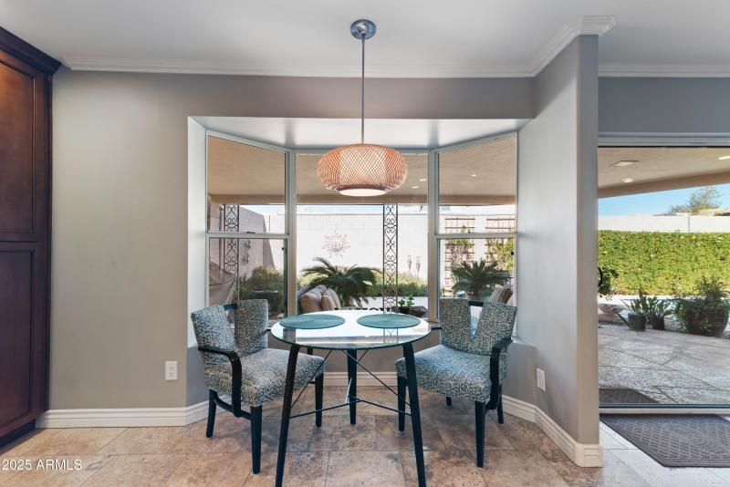 28_7844 e coolidge st-22