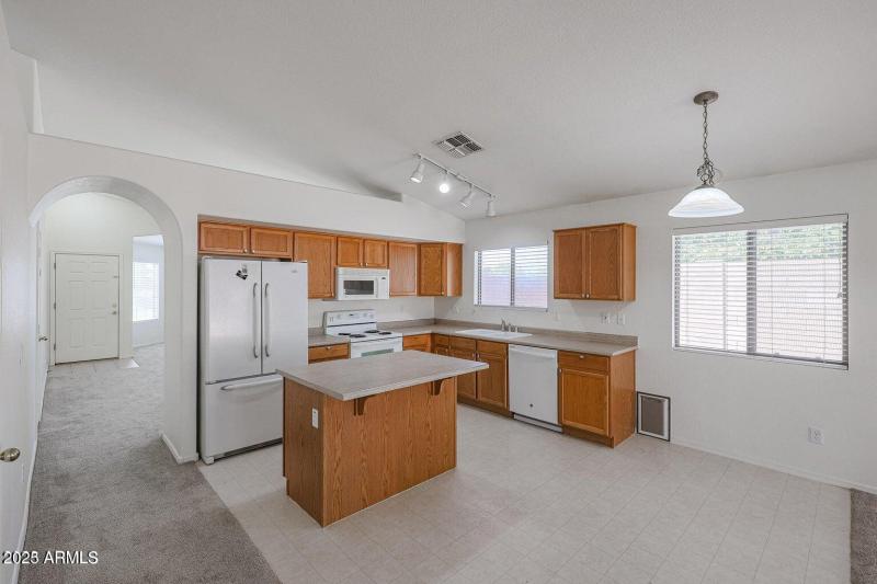 20230803224112168915000000-o