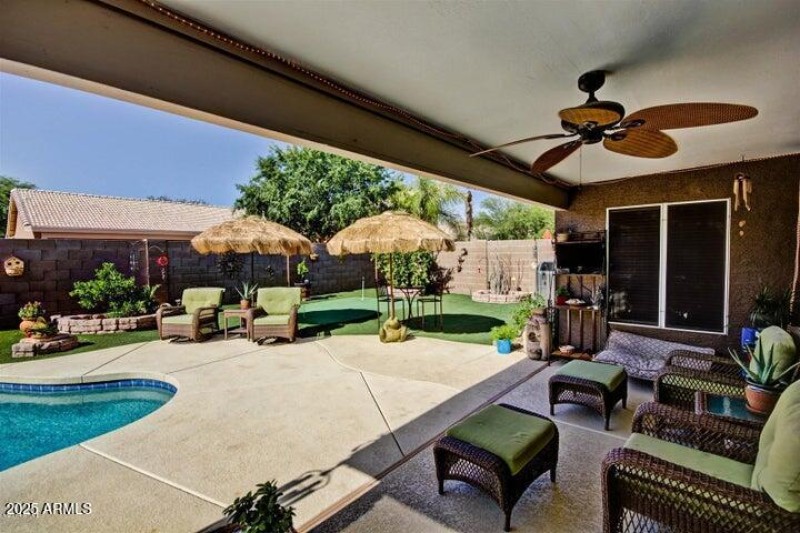 Backyard & Pool Photo 2014