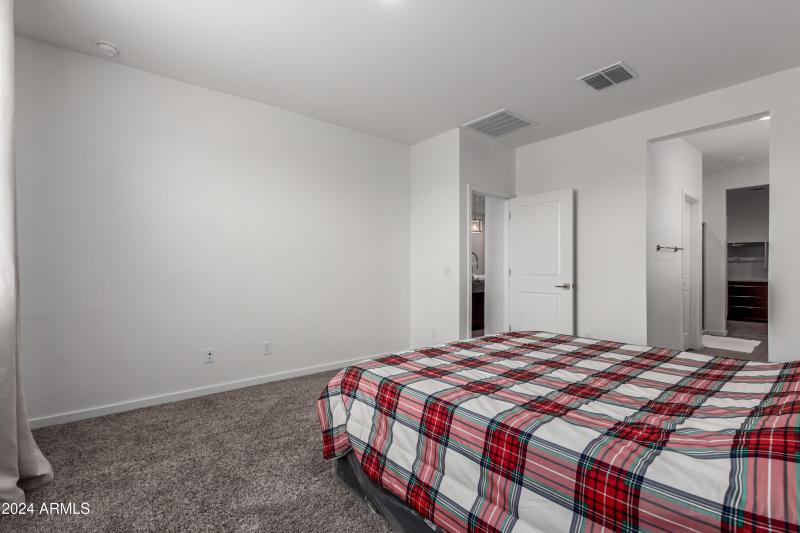 0018-18 - San Vicente