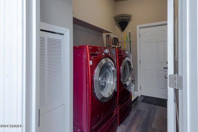 full size washer/dryer