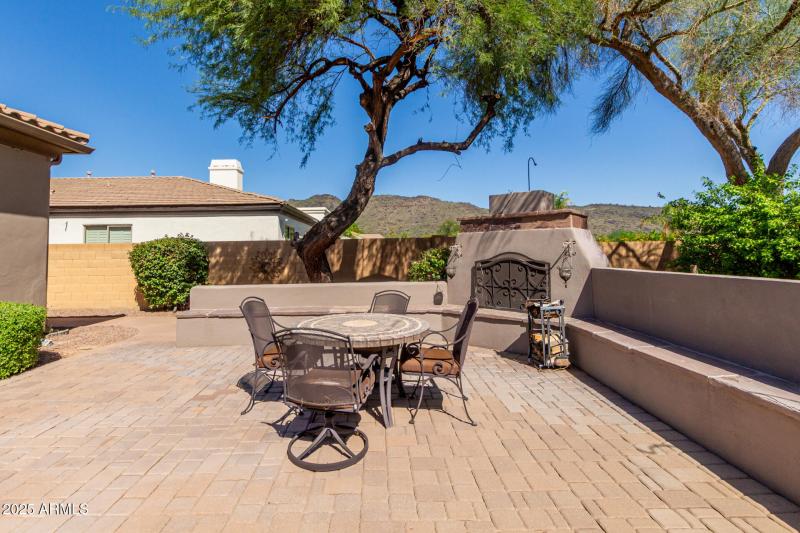 Patio Grilling Area - Fire Place
