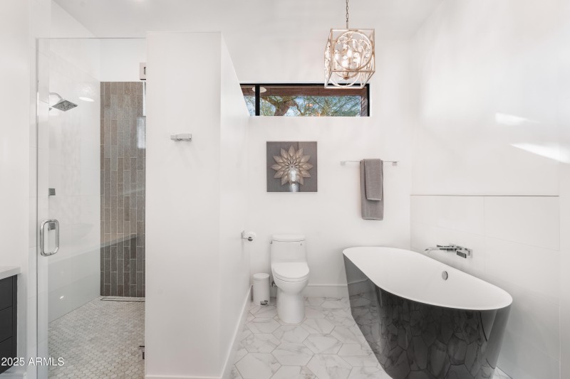 2nd Guest Shower & Bath