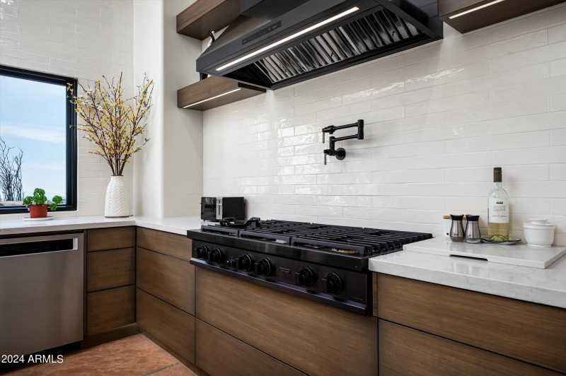 Kitchen Cooktop & Range