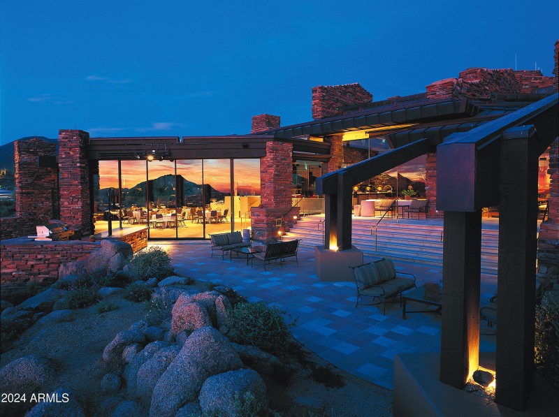 Cochise Geronimo Clubhouse patio evening