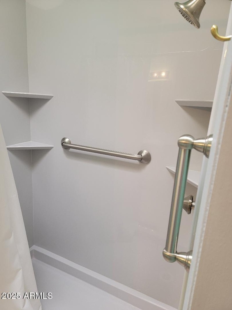 3804 new shower in guest bath