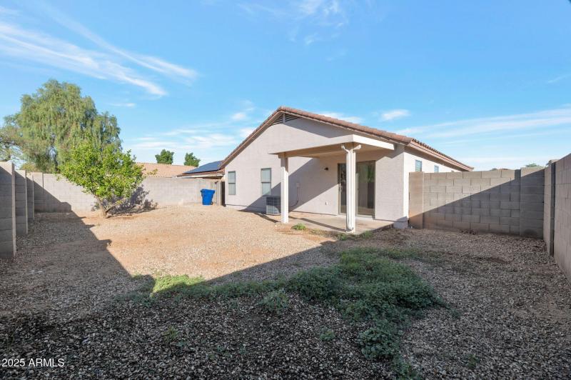 15-web-or-mls-QP-5889