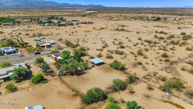 27324 N 219th Ave-large-049-008-27324 N