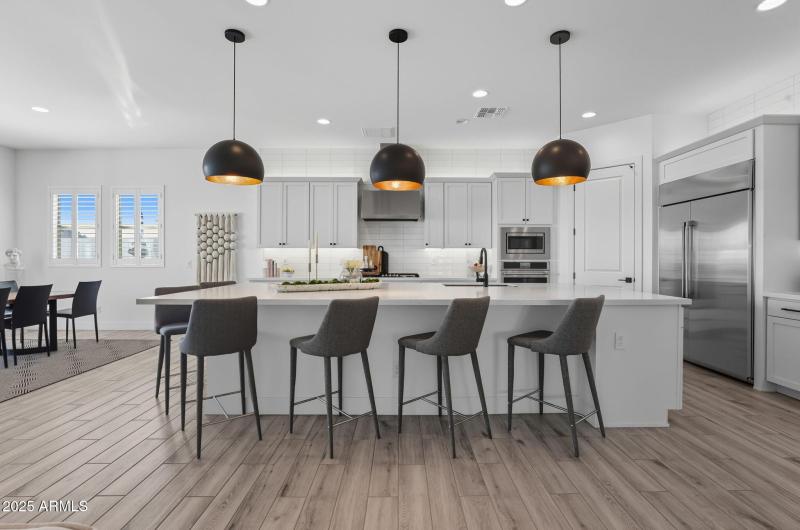 16-web-or-mls-1837 E Villa Linda Dr Phoe