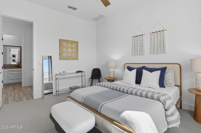 75-web-or-mls-1837 E Villa Linda Dr Phoe