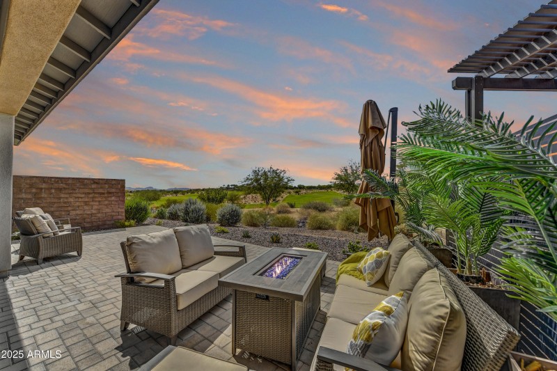 023_Patio View