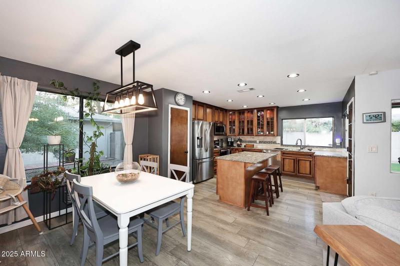 Dining Area-Kitchen