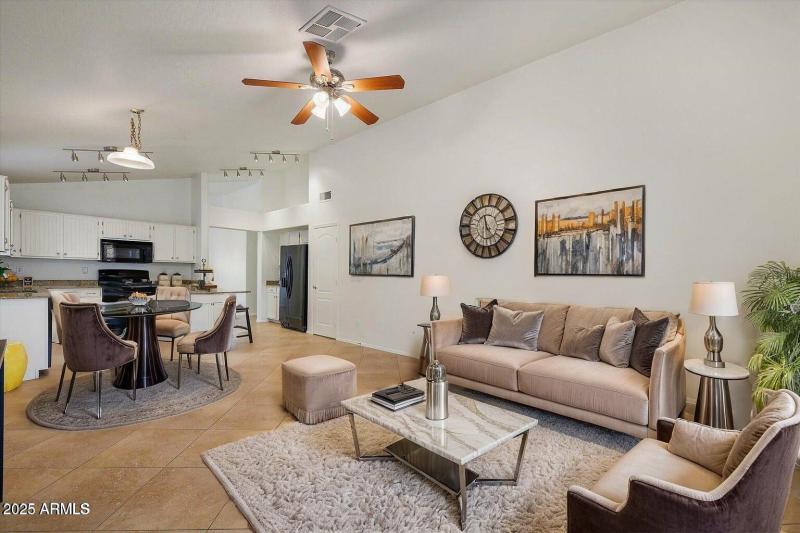 Sierra Morena Living Room_13