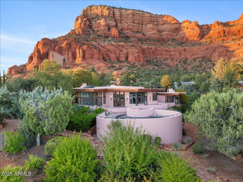 Where Art and Architecture Unite