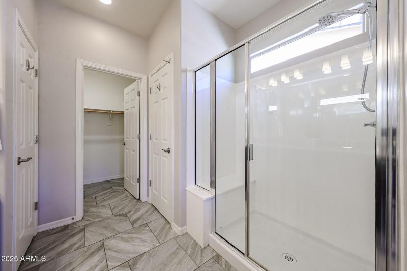 Oversized Walk-in Shower