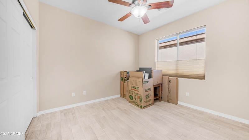 5809 E Leland St (14)