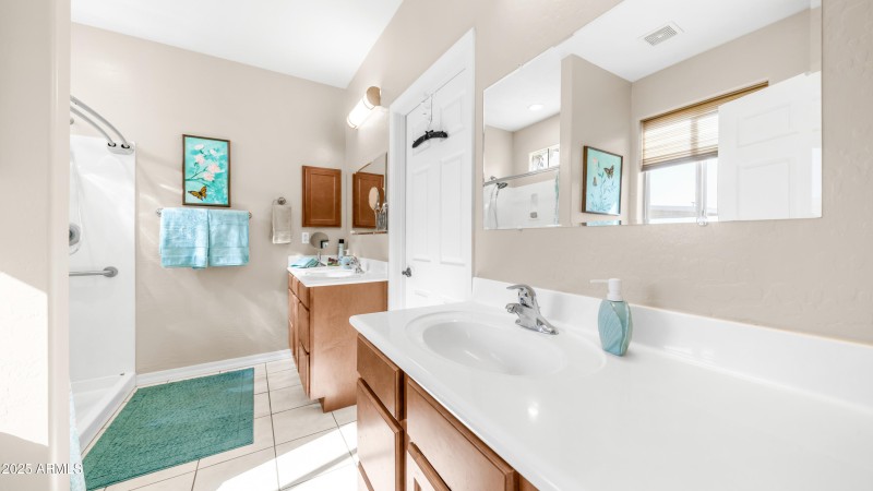 5809 E Leland St (20)