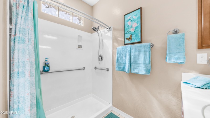 5809 E Leland St (21)