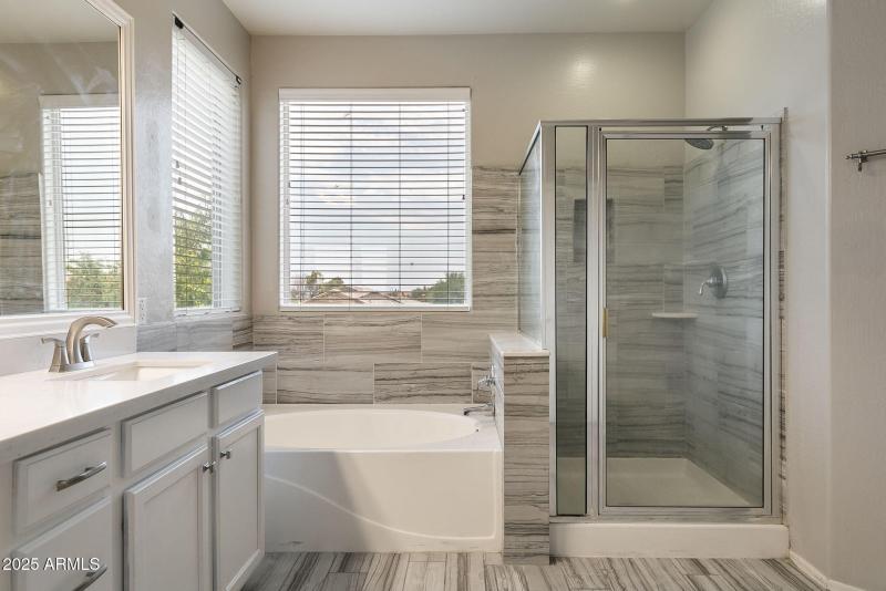 24-web-or-mls-6821-w-el-cortez-pl