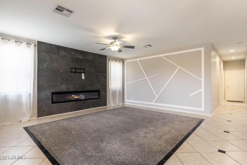 16-web-or-mls-6821-w-el-cortez-pl