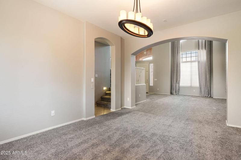 10-web-or-mls-6821-w-el-cortez-pl