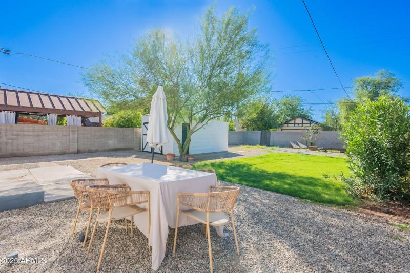 35-web-or-mls-Latham-35