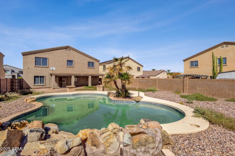 53-web-or-mls-43003-w-magnolia-rd