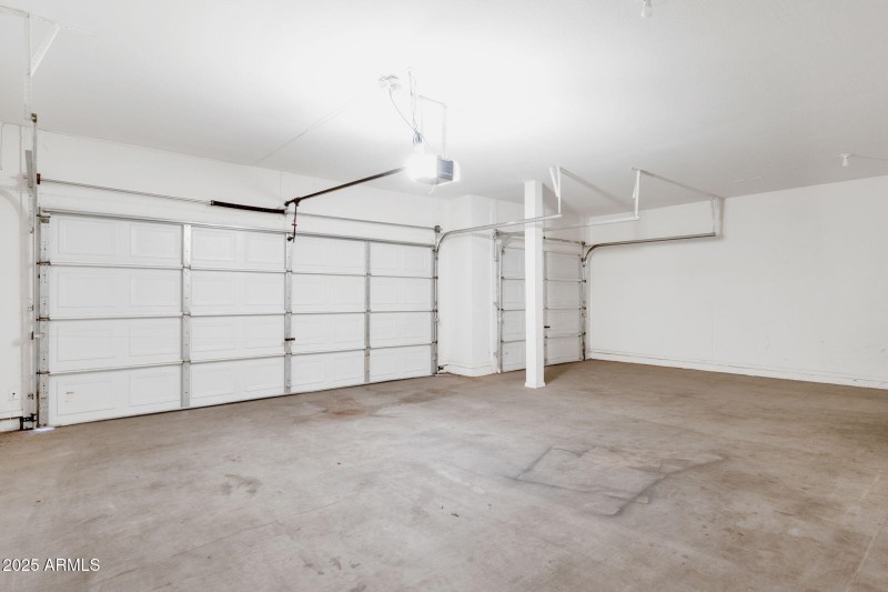 28-web-or-mls-43003-w-magnolia-rd